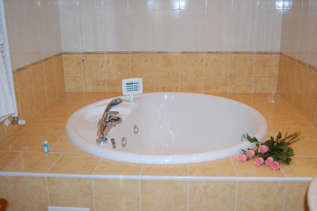 Hotel Motel Gold Calcinate 部屋 写真