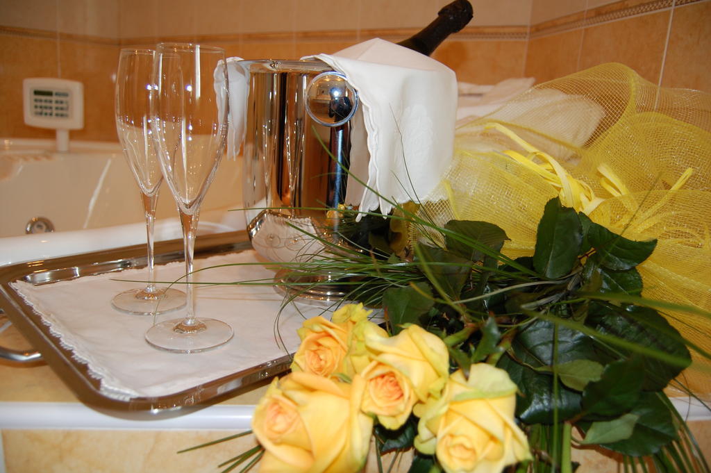 Hotel Motel Gold Calcinate エクステリア 写真